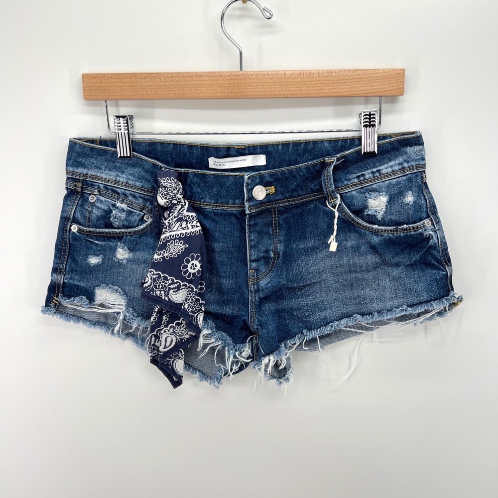 Y2K Low Rise Cutoff Denim Shorts Zara Sz 4 Bandana Dark Wash Jean Boho Festival